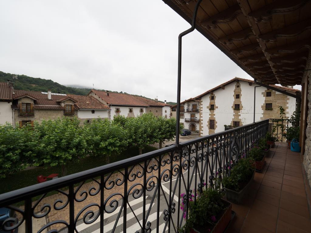 Arruazu 马科索恩尼兰德克西乡村旅馆酒店 外观 照片